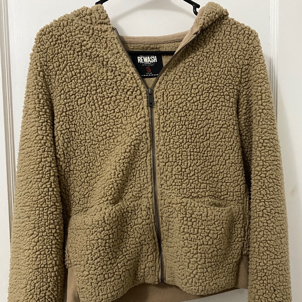 American rewash brown Sherpa size small